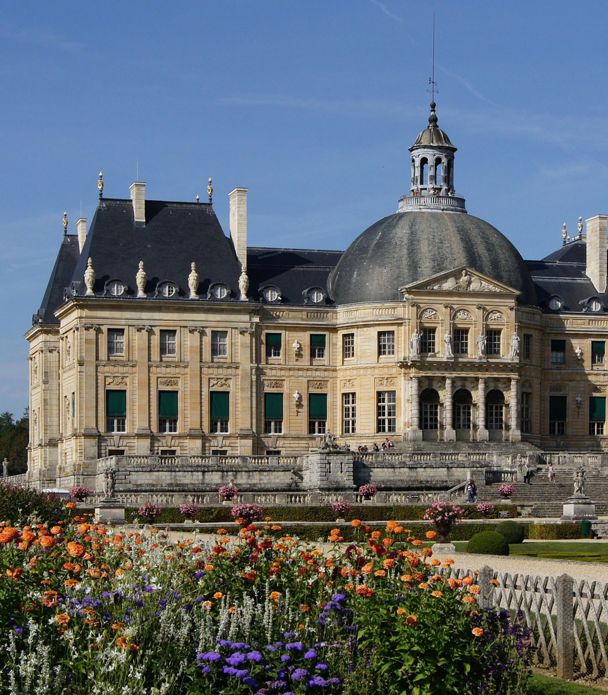 Fontainebleau & Vaux-le-Vicomte Châteaux Full-Day Private Tour 2023 - Paris